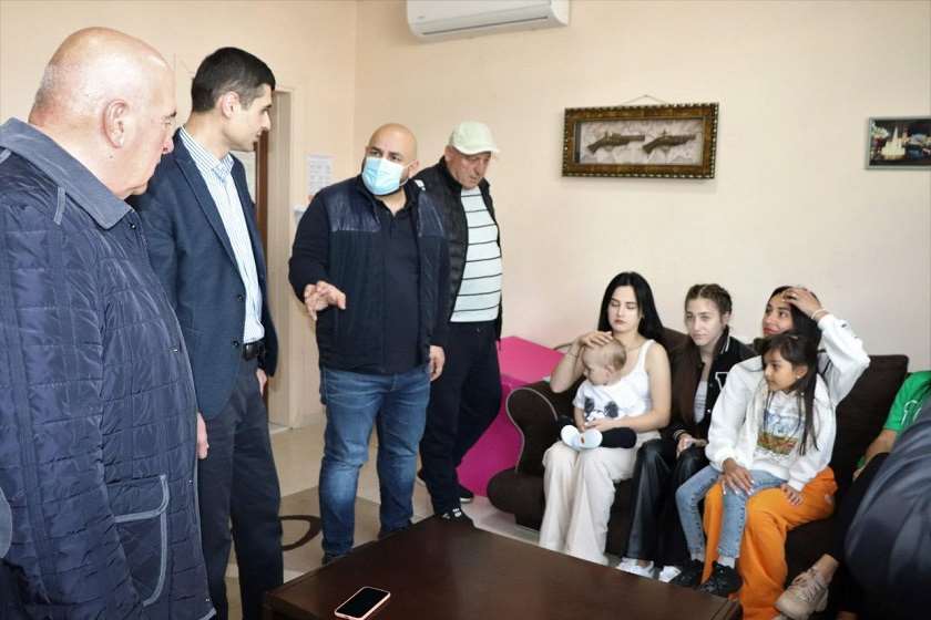 ადგილობრივი ხელისუფლების წარმომადგენლებმა დაბა ურეკში უკრაინელი მოქალაქეები მოინახულეს