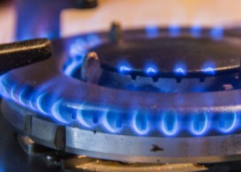 ვისთვის და რამდენით ძვირდება გაზი – დეტალები ტარიფების შესახებ