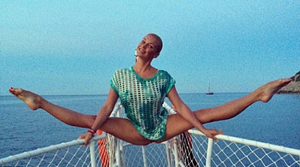 ანასტასია ვოლოჩკოვასთან სექსის შემდეგ მის საყვარელს სასწაფოს გამოძახება ორჯერ დასჭირდა