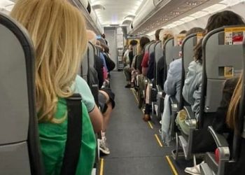 “ბენზინის დაცლა დაიწყო თვითმფრინავში,ფერწასულები იყვნენ სტუარდესები,სისხლი გამეყინა, უცებ ტელეფონი ავიღე და..”