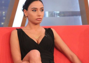 ქართველი ქალები, რომლებიც მკერდის გამოჩენას არ ერიდებიან