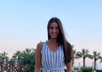 ლიზა და ირაკლი საბერძნეთიდან ახალ ფოტოებს გვიზიარებენ