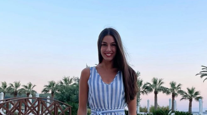 ლიზა და ირაკლი საბერძნეთიდან ახალ ფოტოებს გვიზიარებენ