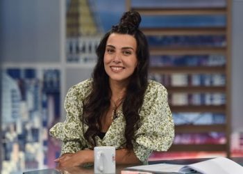 “ძალიან მინდა ვიყო სოფლელი, მაგრამ ქალაქელობა უფრო ადვილია, არ მაქვს გამბედაობა სოფლელი გავხდე” – ნელი აგირბა