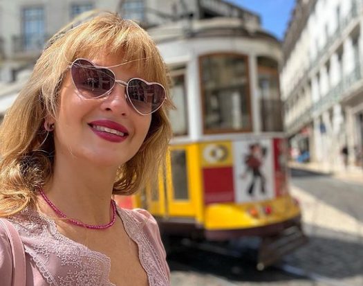 ეკატერინე ამირეჯიბი პორტუგალიაში ისვენებს – ნახეთ ტელეწამყვანი ზღაპრული ადგილებიდან ფოტოებს გვიზიარებს