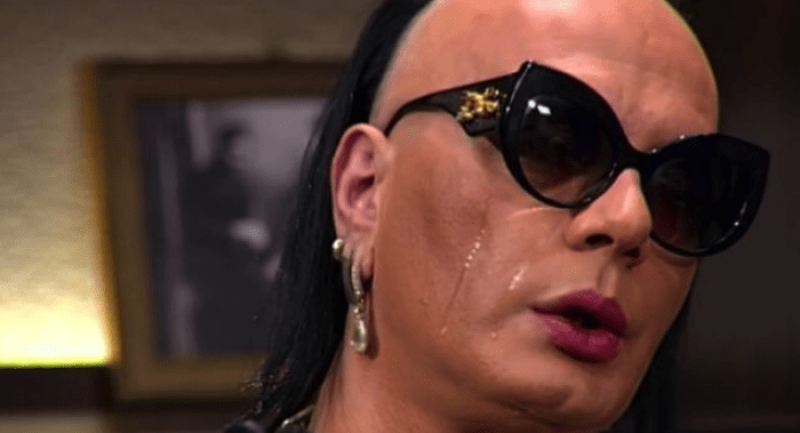 “ტყუილა ნუ მიყურებ აზაბოჩენი თხასავით… ფული გაქვს შენი ვარ, არ გაქვს სხვისი” – ნახეთ რა ვიდეოს ავქეყნებს გია სურამელაშვილი