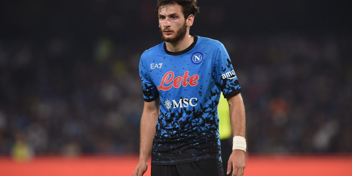 ხვიჩა კვარაცხელიას ხელფასს უორმაგებენ – ნახეთ რა თანხას გამოიმუშავებს კვარა ყოველკვირეულად და რამდენს მიიღებს მომავალში ახალი კონტრაქტის მიხედვით