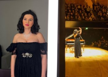 სრული ანშლაგი და ოვაციები რამდენიმე წუთის მანძილზე – ნახეთ ხატია ბუნიათიშვილის გამოსვლა პარიზში და აღფრთოვანებული ფრანგები