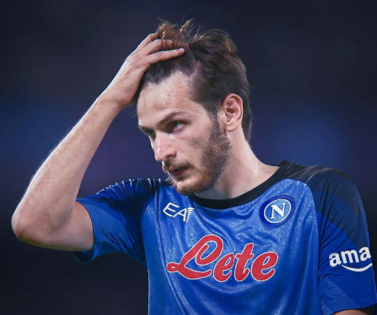 “ტკივილის და დარდის მიუხედავად ასე ითამაშა..” – სამწუხარო ინფორმაცია, კვარას ოჯახის წევრი დაეღუპა – ტრაგედია კვარაცხელიების ოჯახში