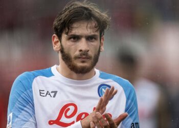 ხვიჩას სანაცვლოდ 100 მილიონს იხდიან – კვარას შეძენა კიდევ ერთ გრანდს მოუნდა