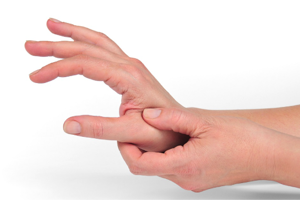 ცერა თითზე რამდენიმე წამით თითის დაჭერით უამრავ პრობლემას მოიხსნით – ის, რაც ყველამ უნდა იცოდეს!