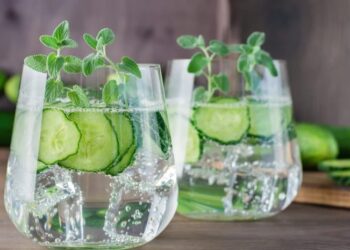 დალიეთ ეს სასმელები და გახდით, სანამ გძინავთ !