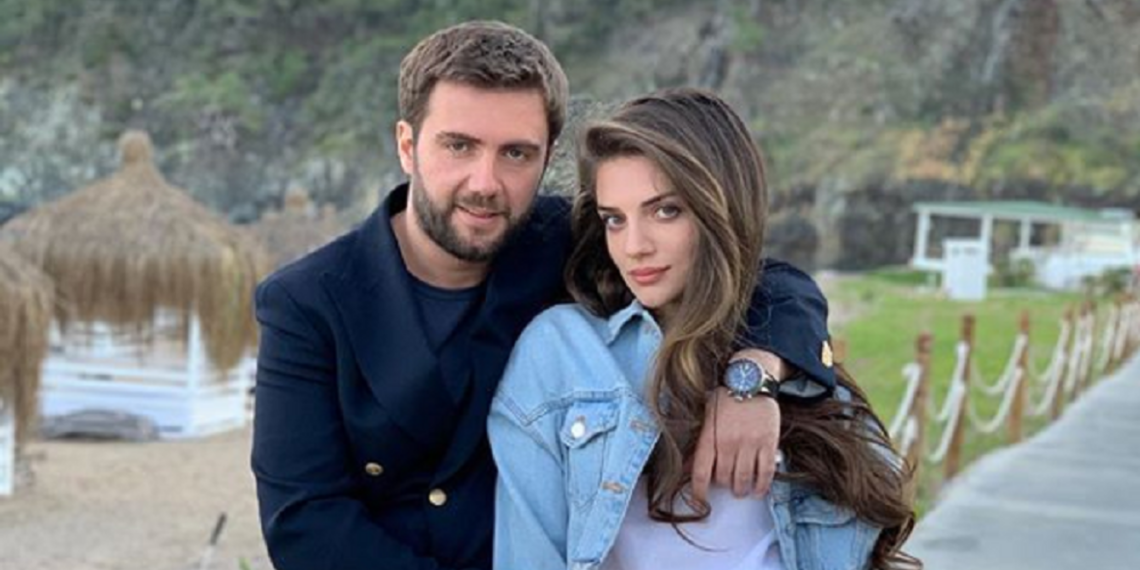 ნოე სულაბერიძე მეუღლესთან ერთად პარიზში მოგზაურობს – ნახეთ რა კადრებს აქვეყნებს ჯანეტი