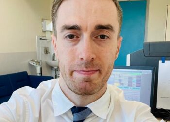 იწვევს თუ არა სიცხეში ყინულიანი წყლის დალევა ინსულტს – გიორგი ღოღობერიძის განმარტება