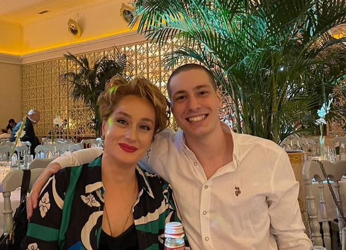 “ჩემი ცხოვრების ფავორიტი გოგო იუბილარია.. მიყვარხარ” – ნახეთ ვინ არის ცნობილი ექიმების ქეთი ასათიანის და გიორგი ჩიჩუას ვაჟის რჩეული