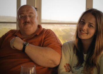 შინაური გარემო და ქართულად ამღერებული შვილი – ნახეთ როგორ სახლში ცხოვრობს ანასტასია ბენდუქიძე