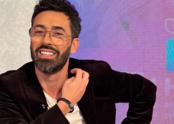 “დღეს ვფიქრობდი რომ ჩამეხსნა გამარჯვებისთვის ბრძოლა. ხალხო, რეებს მიგონებენ ფულთან დაკავშირებით . იპოტეკური სესხით ვცხოვრობ 4 წელია ( 11 წელი კიდე დარჩა სრულად რომ დავფარო) და ახლა უკვე ჩემი ყოველთვიური შემოსავალი სულ რაღაც ათასი ლარია” – პრაიმ ჰაუსის ფინალისტი კახაბერ შარტავა განცხადებას აკეთებს