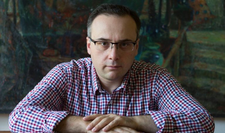 “გილოცავთ რუსულ შობას, ქრისტიანები შობას 25 დეკემბერს შევხვდით” – რას წერს ლაშა ბუღაძე