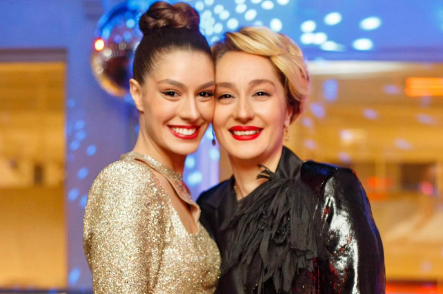 “საუკეთესო დედას და გიოს N1 ბებიას გაუმარჯოს!!!” – როგორ ულოცავს ლიზა ჩიჩუა დედას, ქეთი ასათიანს დაბადების დღეს