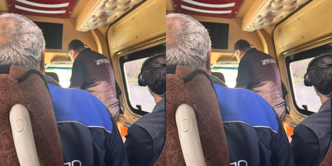 “ახლა “მარშუტკით” მივდივარ თბილისში და პატარა რაღაცას მოგიყვებით. ეს პოლიციელი ბიჭი იჯდა ჩემს წინ და ცოტა ასაკით დიდი კაცი რო ამოვიდა ადგა და დასვა თავის ადგილზე. ერთი საათია ფეხზე დგას თვითონ” – რას წერს ქართველი ბლოგერი