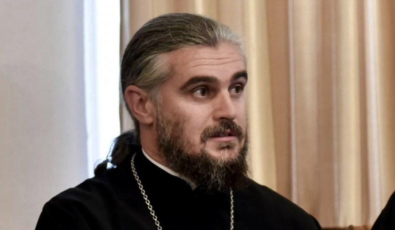 ქრისტე აღდგა თუ ქრისტე აღსდგა – რომელია სწორი და რას ამბობს მამა შალვა