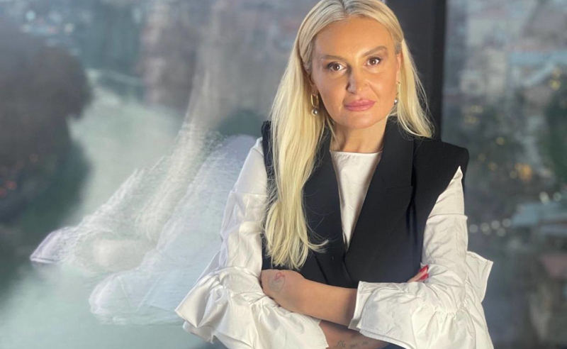 „ძალიან გაფასებდით, მადლობა ყველაფრისთვის, რაც დედაჩემისთვის გააკეთეთ“ – ნანუკა ჟორჟოლიანი ემოციურ კომენტარს აკეთებს