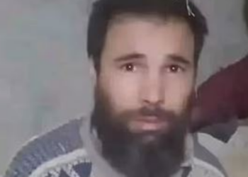 17 წლის ასაკში დაკარგული მამაკაცი მეზობელს 27 წლის მანძილზე, სარდაფში ჰყავდა დატყვევებული