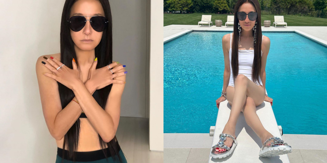 74 წლის დიზაინერი ვერა ვონგი აუზთან გადაღებულ ფოტოებს აქვეყნებს