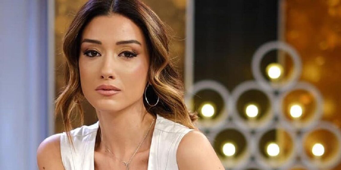 ნინი ბადურაშვილი დასვენებიდან კადრებს გვიზიარებს – მომღერალი არაჩვეულებრივ ფორმაშია