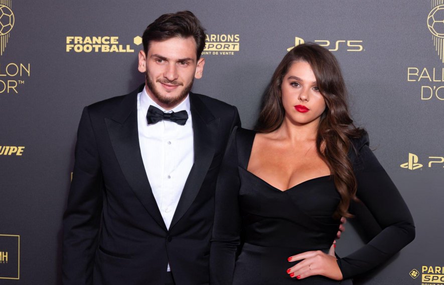 უთბილესი კადრები – ვრცელდება ხვიჩა კვარაცხელიას და ნიცა თავაძის პირველი ფოტო დამიანეს დაბადების შემდეგ