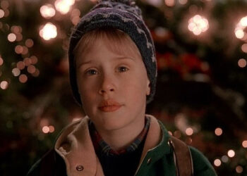 როგორ გამოიყურებიან “მარტო სახლშის” მსახიობები ახლა