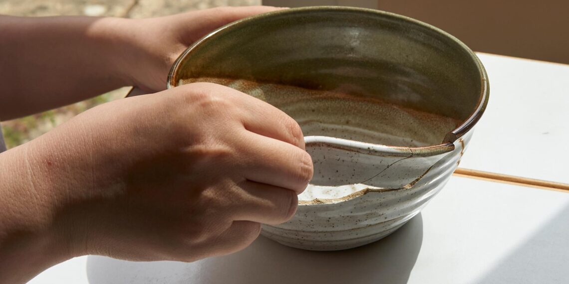 რომელი ნივთები უნდა გაიტანოთ ახალ წლამდე სახლიდან, თუ არ გსურთ, რომ 2025 წელს წარუმატებლობა მოიზიდოთ