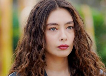 როგორ გამოიყურება ორსული ნესლიჰან ათაგიული – თურქი მსახიობი 8-წლიანი ლოდინის შემდეგ ნანატრ შვილს ელოდება