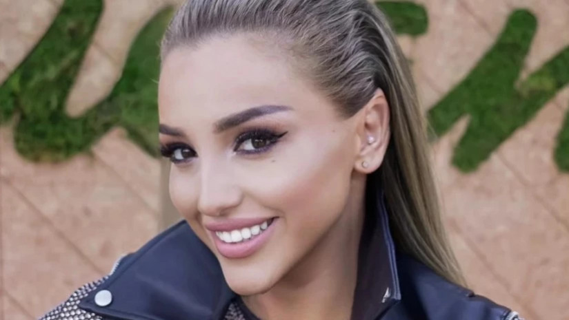 „მიყვარხართ! კიდევ 6 ქალაქში გესტუმრებით“ – რას წერს ნუცა ბუზალაძე ახალციხეში გამართული კონცერტის შემდეგ ?