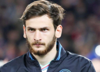 როგორი ავტომობილით გადაადგილდება კვარაცხელია პარიზის ქუჩებში – ყველაფერში გამორჩეულია ეს ბიჭი