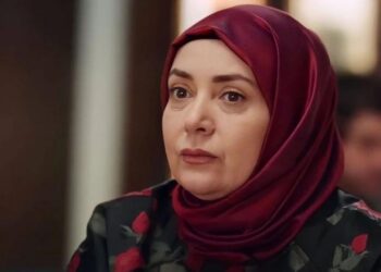 როგორ გამოიყურებოდა წლების წინ ფემბე შერბეთიდან – სიბელ ტასჩიოღლუ თურქეთში ერთ-ერთ ყველაზე ლამაზ ქალბატონად მიიჩნეოდა