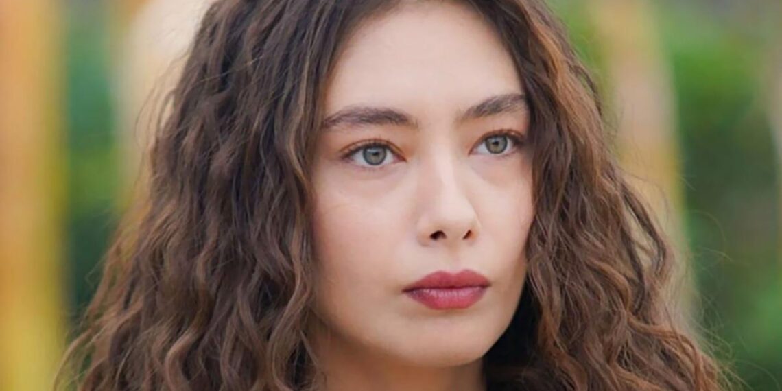 8-წლიანი ლოდინის შემდეგ ნესლიჰან ათაგიული დედა გახდა – რა დაარქვა მსახიობმა პატარას და როგორია დედა-შვილის ჯანმრთელობის მდგომარეობა ?