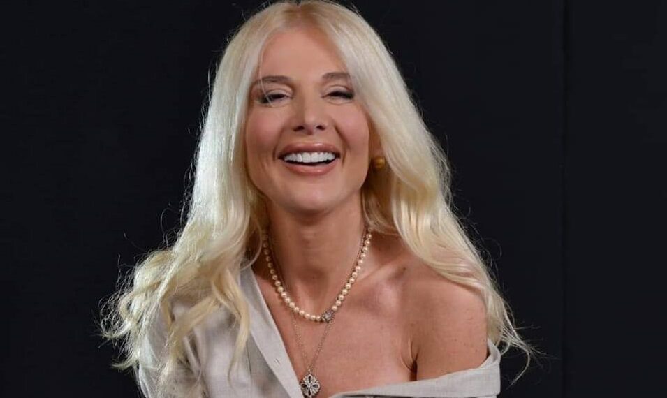 ნინო ნადირაძემ 52 წლის იუბილე ულამაზეს გარემოში აღნიშნა – ნახეთ რა ორიგინალური საჩუქარი გაუკეთა ანრი ჯოხაძემ მას დაბადების დღეზე