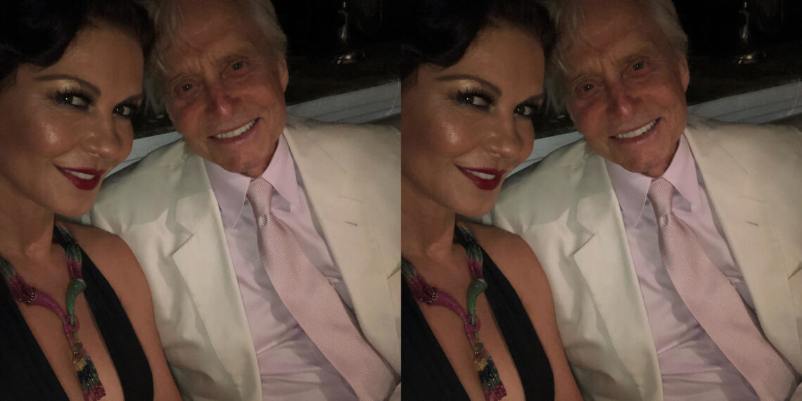 55 წლის კეტრინ ზეტა-ჯონსმა და 80 წლის მაიკლ დუგლასმა განქორწინება გადაწყვიტეს – 25-წლიანი ქორწინება დასასრულს მიუახლოვდა