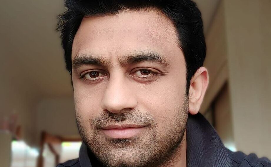 “ჩემი მოდელობის დღეები” – როგორ გამოიყურებოდა არუნ ხათრი წლების წინ ?