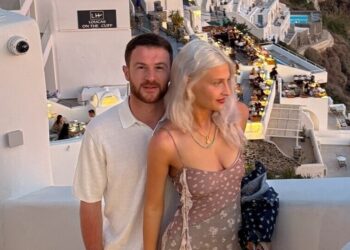 “აქ იქნება აუზი, სადაც ბავშვთან ერთად ვიცურავებთ” – ნახეთ როგორ სახლს იშენებს ბუდუ ზივზივაძე