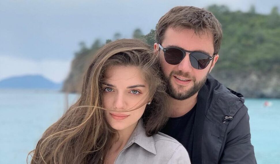 “გაიცანით ლილი სულაბერიძე” – ჯანეტ ქერდიყოშვილმა უსაყვარლესი უმცროსი შვილის კადრები პირველად გამოაქვეყნა