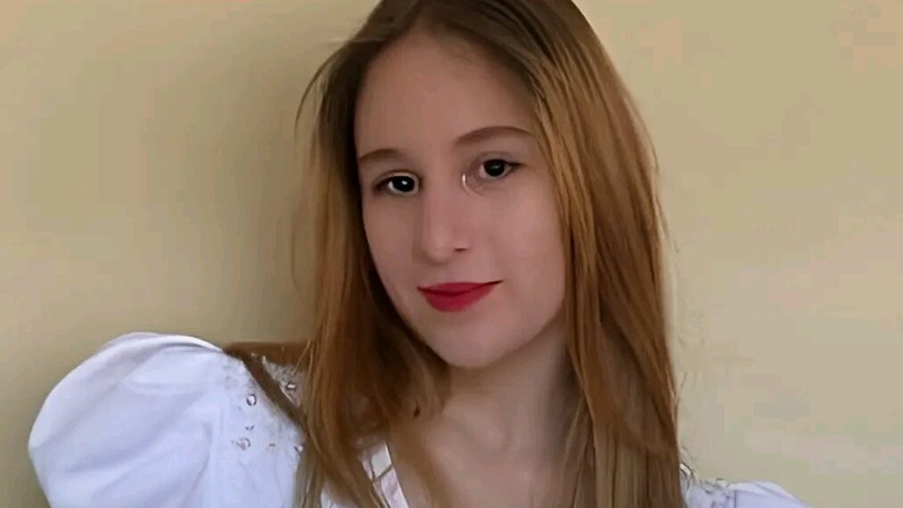 “გალეშილი მთვრალი ყოფილა და ისე მართავდა მანქანას… დაეჯახა ახალგაზრდებს, მარიამი ადგილზე დაიღუპა, 4 კი კლინიკაში გადაიყვანეს, მათ შორის მარიამის შეყვარებული” – საჩხერეში დატრიალებული ტრაგედიის დეტალები