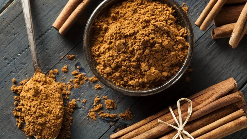 „კვამლი შემოატარეთ მთელს სახლს…“ – დარიჩინის ჩხირების დადებითი თვისებები, რომელიც უნდა იცოდეთ