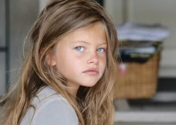 ის წარსულში მსოფლიოში ყველაზე ლამაზ ბავშვად დაასახელეს – როგორ გამოიყურება და რას საქმიანობს გოგონა ახლა