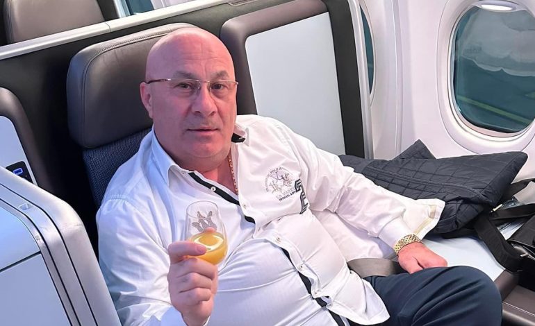 როგორ სახლში ცხოვრობს გელა ბარკალაია ? – დაათვალიერეთ ცნობილი ბიზნესმენის მდიდრული სახლი