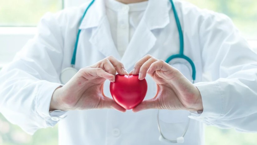 კარდიოლოგმა დაასახელა ერთი სასმელი, რომელიც გულის ჯანმრთელობას უწყობს ხელს