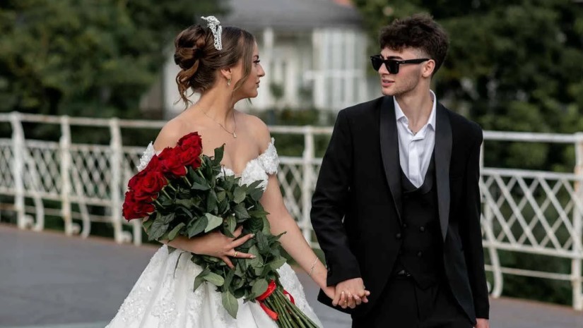 „შენს ხმას შემოვევლე მე… ჩვენი სიყვარული მარადიულია“ – ლიკა კუჭუხიძე დაღუპულ მეუღლესთან გადაღებულ კადრებს აქვეყნებს