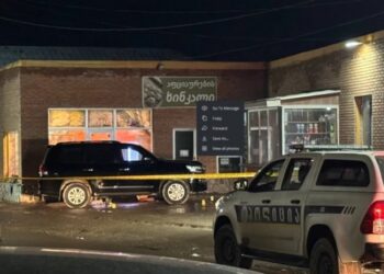 „ორივე მანქანაში ჩაცხრილეს…“ – ცნობილია მუხრანში მოკლულების ვინაობა