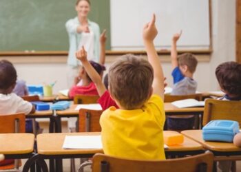 ცნობილია ისვენებენ თუ არა სკოლები და ბაღები 19 იანვარს – უქმე დღეების კალენდარი